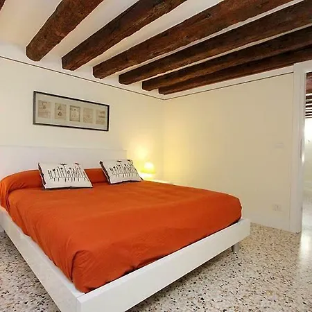 Alberto Apartment in Venice-3